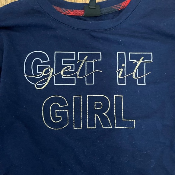 NEVER WORN LONG SLEEVE GIRLS SHIRT - Picture 2 of 3